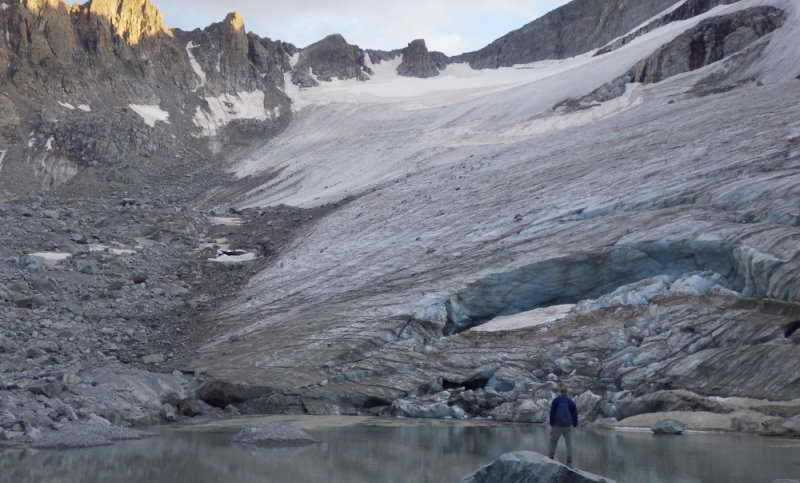 Jeff VanLooy in front of Knife Point Glacier